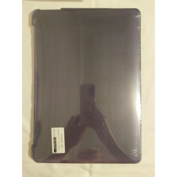 Macbook Pro 13-inch Hard Case (USB-C) New Never Opened - Picture 5 of 10